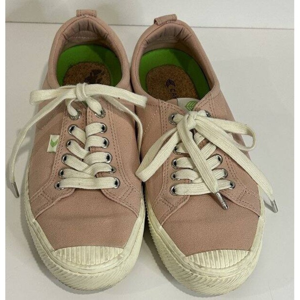 Cariuma‎ Womens Pink Canvas Sneakers Low Top Casual Shoes Size 10